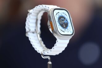 Apple Watch cae al segundo lugar en envíos mundiales de relojes inteligentes mientras este gigante chino domina la mayor parte de 2024: informe